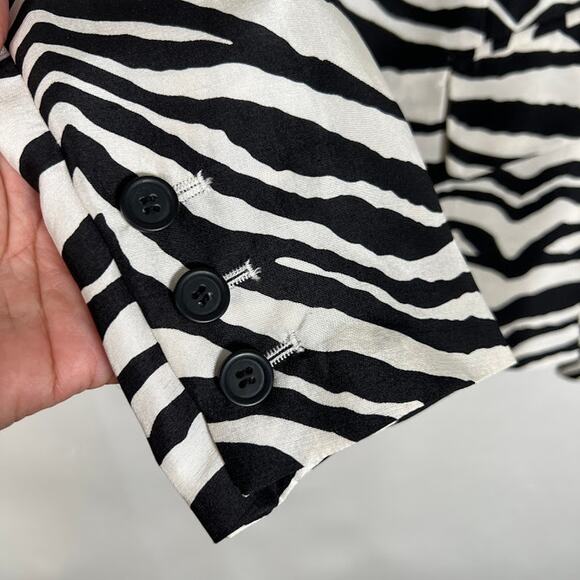 Neiman Marcus Exclusive Silk Zebra Print Blazer Jacket 4 White Black Career - Picture 5 of 8